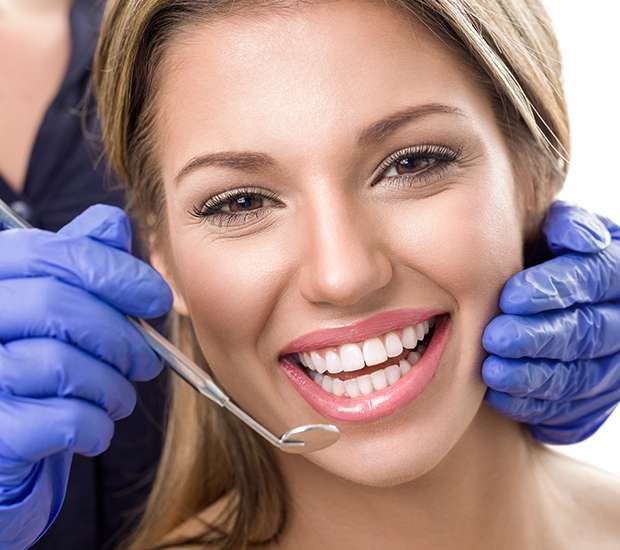 Placentia Teeth Whitening at Dentist